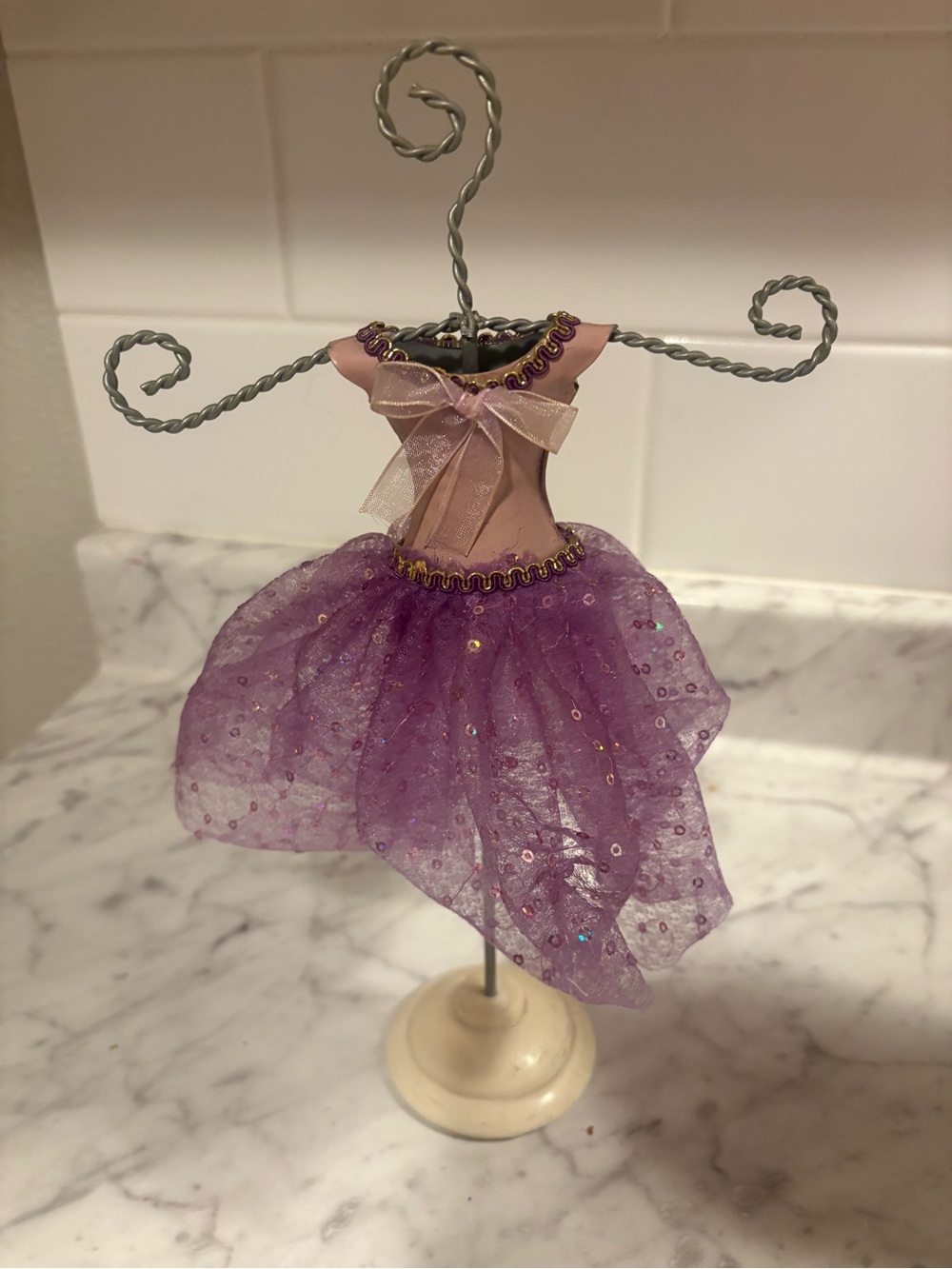 Whimsical jewelry holder